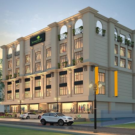 Lemon Tree Hotel Siliguri Exteriér fotografie
