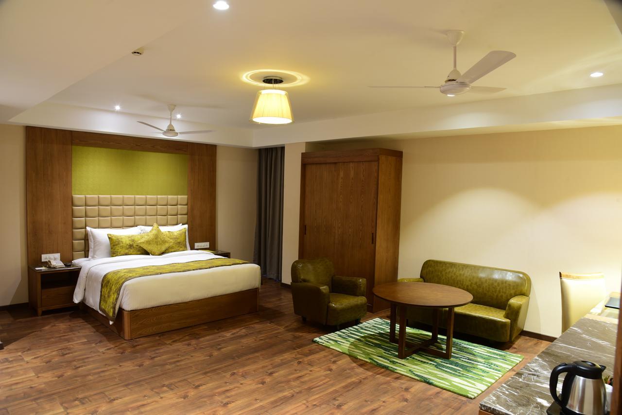 Lemon Tree Hotel Siliguri Exteriér fotografie