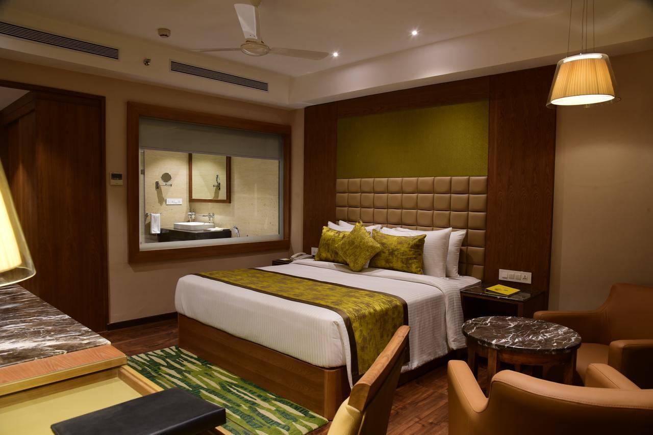 Lemon Tree Hotel Siliguri Exteriér fotografie