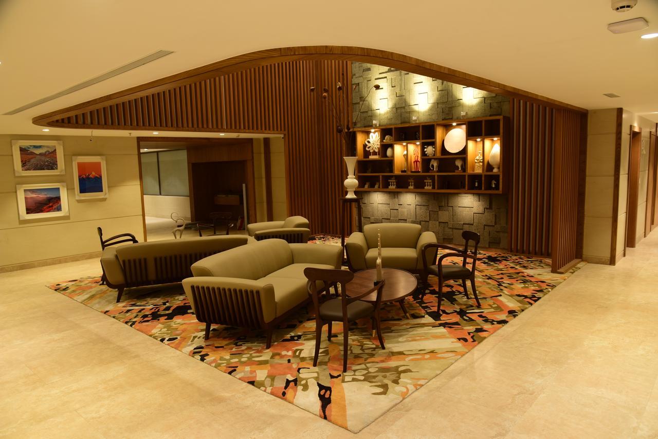 Lemon Tree Hotel Siliguri Exteriér fotografie