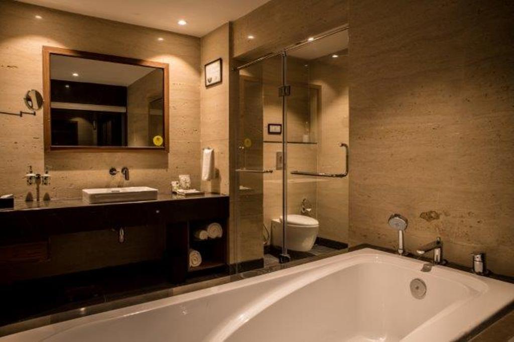 Lemon Tree Hotel Siliguri Exteriér fotografie